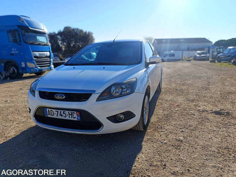 FORD FOCUS 1.6 TDCI 90CH - 2009 - 187000KMS - Personenwagen: afbeelding 2 FORD FOCUS 1.6 TDCI 90CH - 2009 - 187000KMS - Personenwagen: afbeelding 2