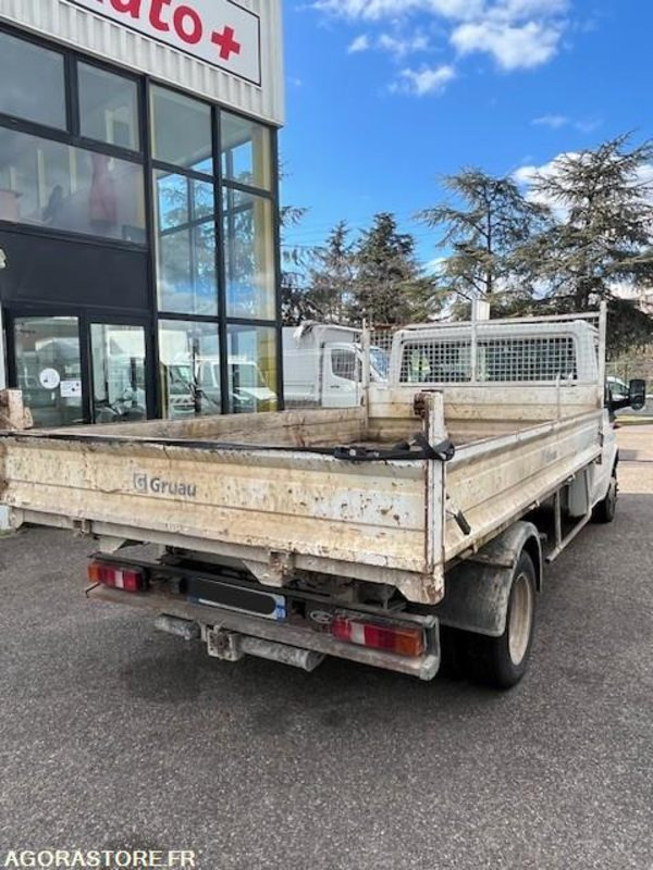 FORD TRANSIT 2.4 TD BENNE - 2002 - 204 000km - Kipper bestelwagen: afbeelding 4 FORD TRANSIT 2.4 TD BENNE - 2002 - 204 000km - Kipper bestelwagen: afbeelding 4