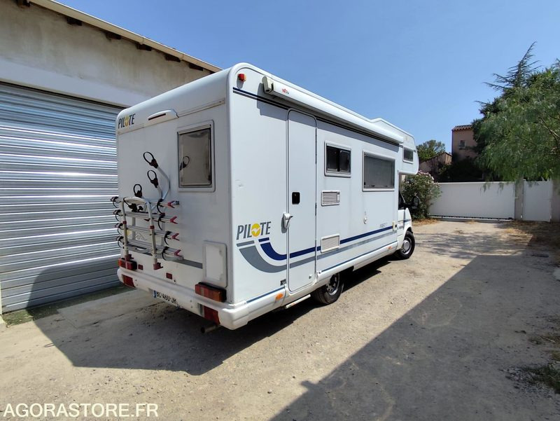 FORD TRANSIT F17 PILOTE 2.5 TD 100CV - 2000 - 86500KMS - Personenwagen: afbeelding 2 FORD TRANSIT F17 PILOTE 2.5 TD 100CV - 2000 - 86500KMS - Personenwagen: afbeelding 2
