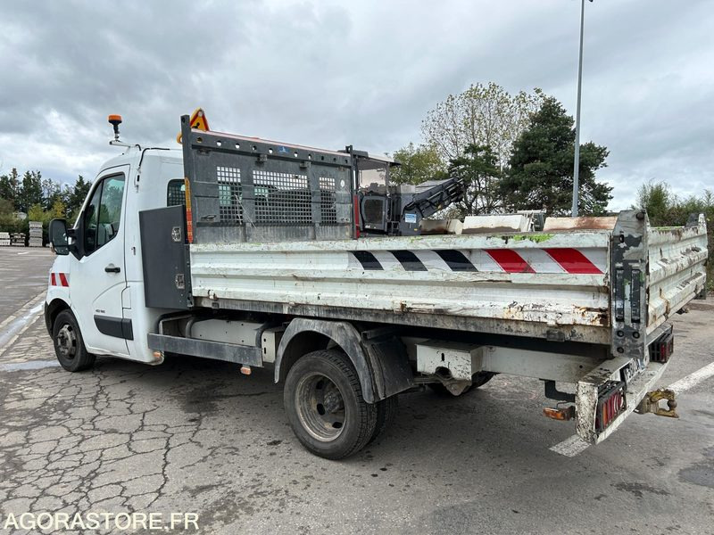FOURGON RENAULT MASTER BENNE - 3 PLACES - 2014 / 207 458 KM (00947-M23950) - Kipper bestelwagen: afbeelding 4 FOURGON RENAULT MASTER BENNE - 3 PLACES - 2014 / 207 458 KM (00947-M23950) - Kipper bestelwagen: afbeelding 4