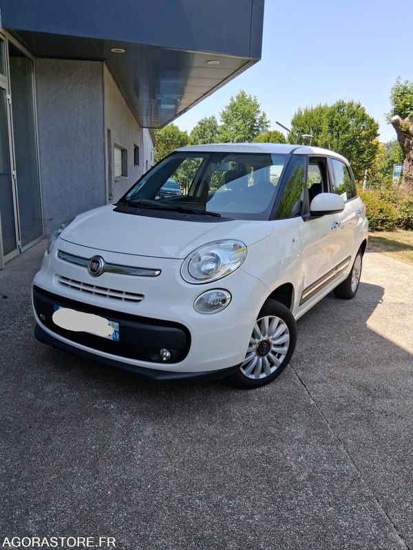 Fiat 500 L DIESEL POPSTAR 1.3 Multijet - Personenwagen: afbeelding 1 Fiat 500 L DIESEL POPSTAR 1.3 Multijet - Personenwagen: afbeelding 1