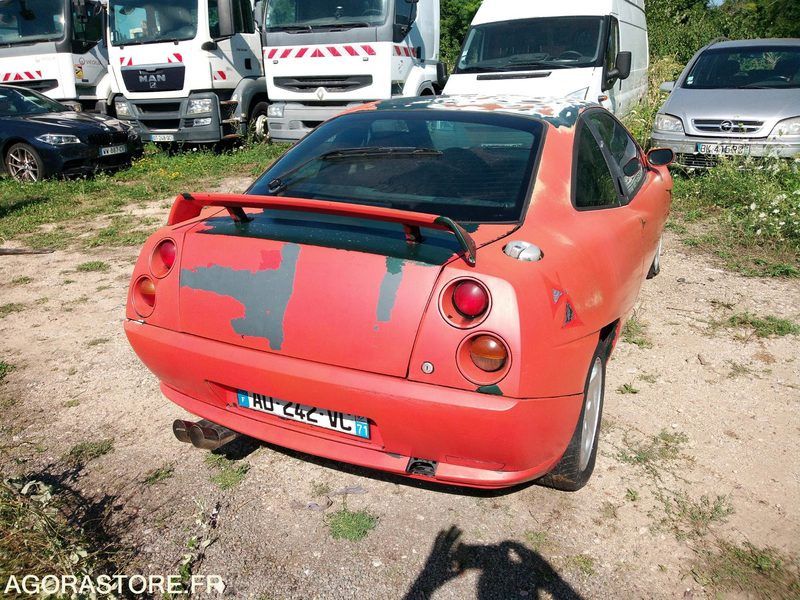 Fiat coupée 1.8L 16V - Personenwagen: afbeelding 4 Fiat coupée 1.8L 16V - Personenwagen: afbeelding 4