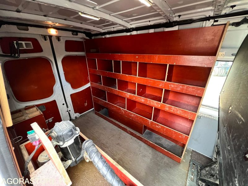 Fourgon Mercedes-Benz SPRINTER 2 V6 3L 190cv - 2014 - 143500Kms - Gesloten bestelwagen: afbeelding 5 Fourgon Mercedes-Benz SPRINTER 2 V6 3L 190cv - 2014 - 143500Kms - Gesloten bestelwagen: afbeelding 5