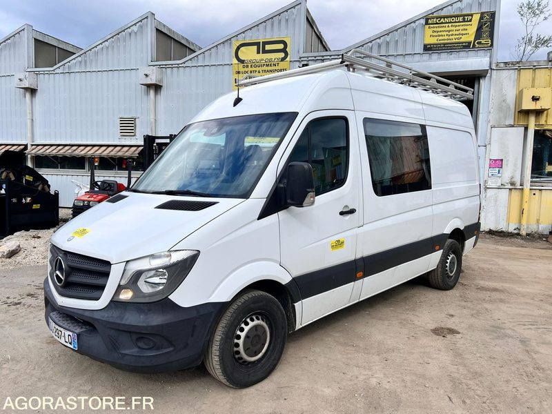 Fourgon Mercedes-Benz SPRINTER 2 V6 3L 190cv - 2014 - 143500Kms - Gesloten bestelwagen: afbeelding 1 Fourgon Mercedes-Benz SPRINTER 2 V6 3L 190cv - 2014 - 143500Kms - Gesloten bestelwagen: afbeelding 1