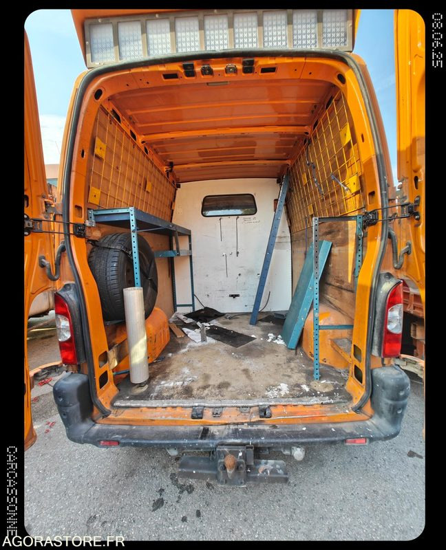 Fourgon Renault MASTER BZ-938-TX - Moteur tournant - Voyant airbag allumé - Gesloten bestelwagen: afbeelding 4 Fourgon Renault MASTER BZ-938-TX - Moteur tournant - Voyant airbag allumé - Gesloten bestelwagen: afbeelding 4