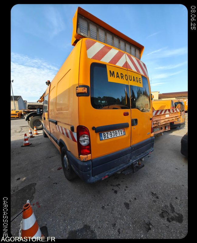 Fourgon Renault MASTER BZ-938-TX - Moteur tournant - Voyant airbag allumé - Gesloten bestelwagen: afbeelding 2 Fourgon Renault MASTER BZ-938-TX - Moteur tournant - Voyant airbag allumé - Gesloten bestelwagen: afbeelding 2