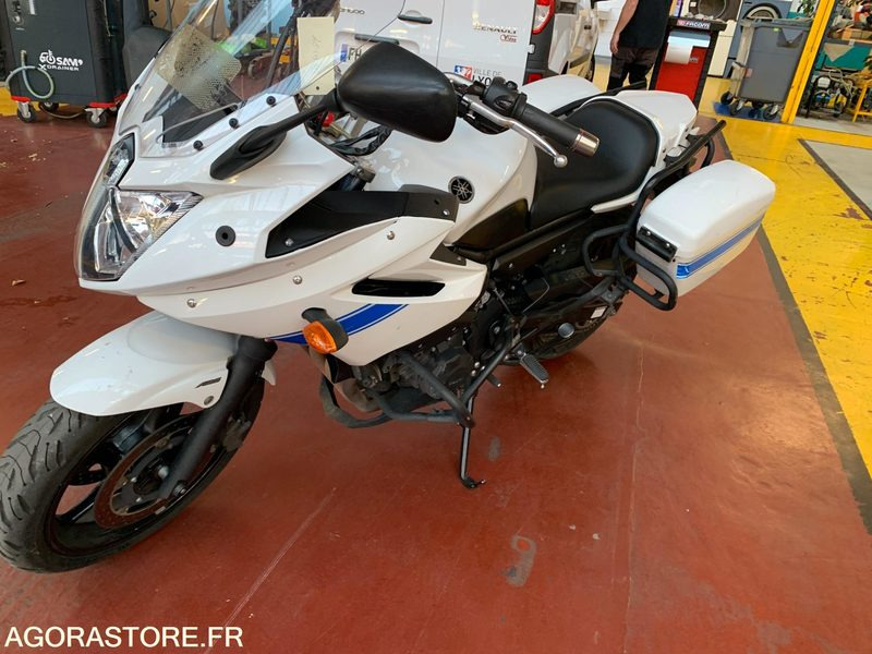 G MOTO XJ6 DQ-603-DY - Motorfiets: afbeelding 1 G MOTO XJ6 DQ-603-DY - Motorfiets: afbeelding 1