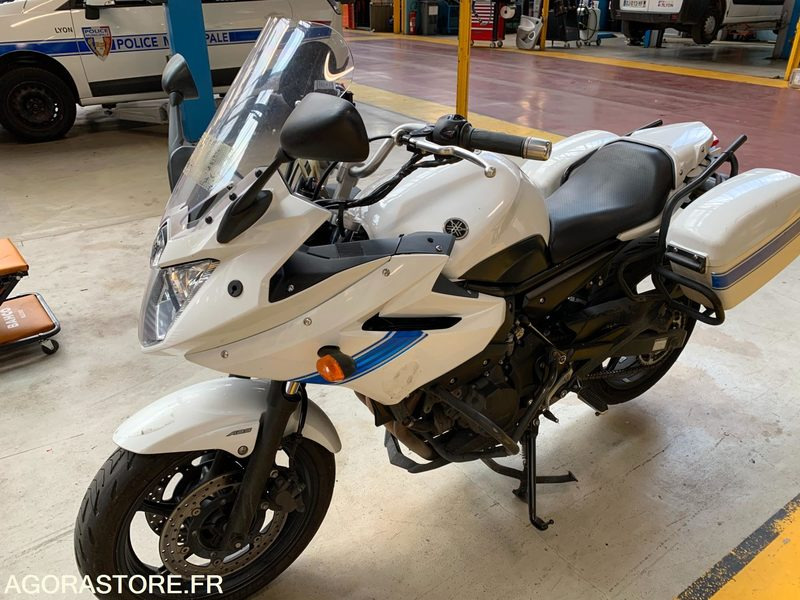 G MOTO XJ6 DQ-604-DY - Motorfiets: afbeelding 4 G MOTO XJ6 DQ-604-DY - Motorfiets: afbeelding 4