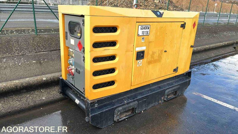 GROUPE ELECTROGENE SDMO R44C3 - 2016 / 5571H (G040KW10136) - Industrie generator: afbeelding 1 GROUPE ELECTROGENE SDMO R44C3 - 2016 / 5571H (G040KW10136) - Industrie generator: afbeelding 1
