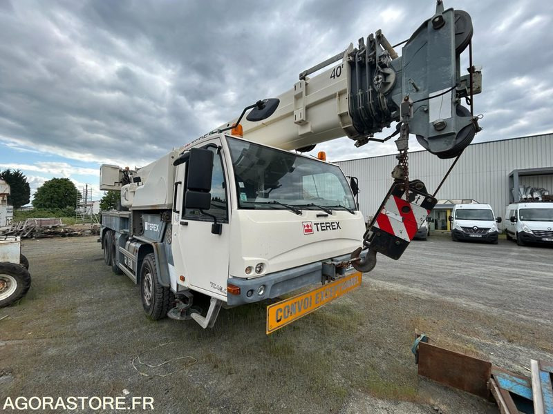 GRUE TERREX TC40L - 2008 - 53 656 KM - Alle terrein kraan: afbeelding 2 GRUE TERREX TC40L - 2008 - 53 656 KM - Alle terrein kraan: afbeelding 2
