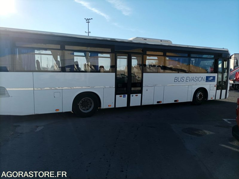 IRISBUS RECREO - CAR - Schoolbus: afbeelding 4 IRISBUS RECREO - CAR - Schoolbus: afbeelding 4