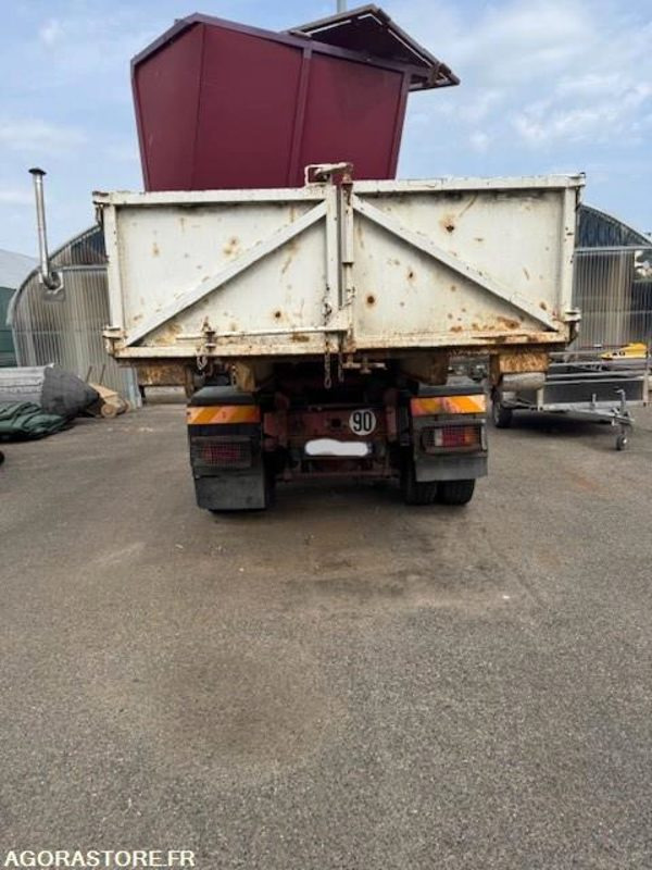 IVECO 130E18 - 157836 KM - Kipper oplegger: afbeelding 3 IVECO 130E18 - 157836 KM - Kipper oplegger: afbeelding 3