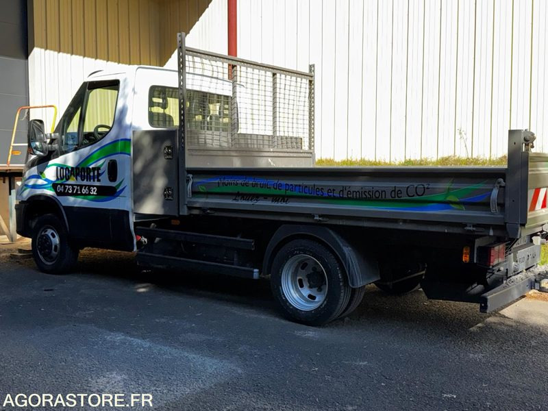 IVECO BENNE - 2020 - 35 700km - Kipper bestelwagen: afbeelding 1 IVECO BENNE - 2020 - 35 700km - Kipper bestelwagen: afbeelding 1