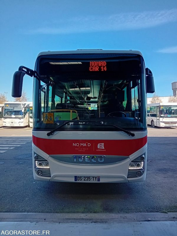 IVECO CROSSWAY LINE - DS 235 TY - E6 - 2015 - 450000 KM - BOX FAP HS - Touringcar: afbeelding 1 IVECO CROSSWAY LINE - DS 235 TY - E6 - 2015 - 450000 KM - BOX FAP HS - Touringcar: afbeelding 1