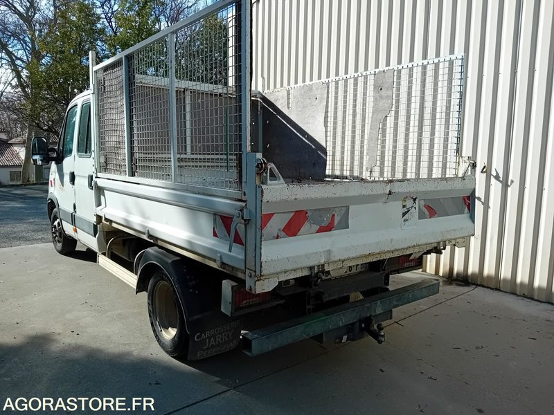 IVECO DAILY 35C15 BENNE 7 PLACES - Kipper bestelwagen: afbeelding 3 IVECO DAILY 35C15 BENNE 7 PLACES - Kipper bestelwagen: afbeelding 3