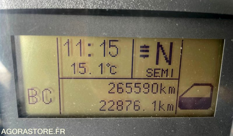 IVECO EUROCARGO PLATEAU - 2015 - 295 000KM - Vrachtwagen met open laadbak: afbeelding 3 IVECO EUROCARGO PLATEAU - 2015 - 295 000KM - Vrachtwagen met open laadbak: afbeelding 3