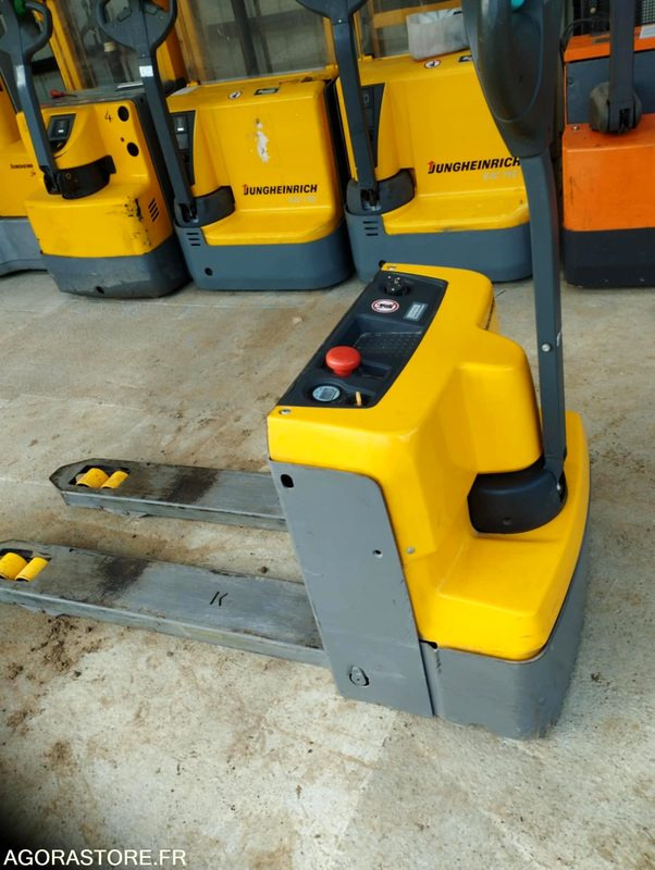 JUNGHEINRICH EJE M13 - 2024 - Transpalette électrique - Intern transport: afbeelding 1 JUNGHEINRICH EJE M13 - 2024 - Transpalette électrique - Intern transport: afbeelding 1