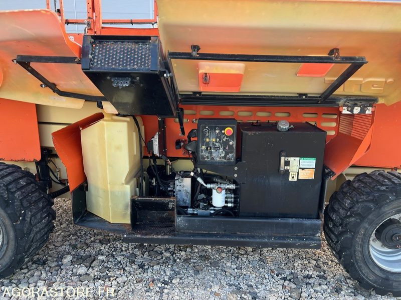 JLG 3394RT - Nacelle ciseaux - Schaarlift: afbeelding 5 JLG 3394RT - Nacelle ciseaux - Schaarlift: afbeelding 5