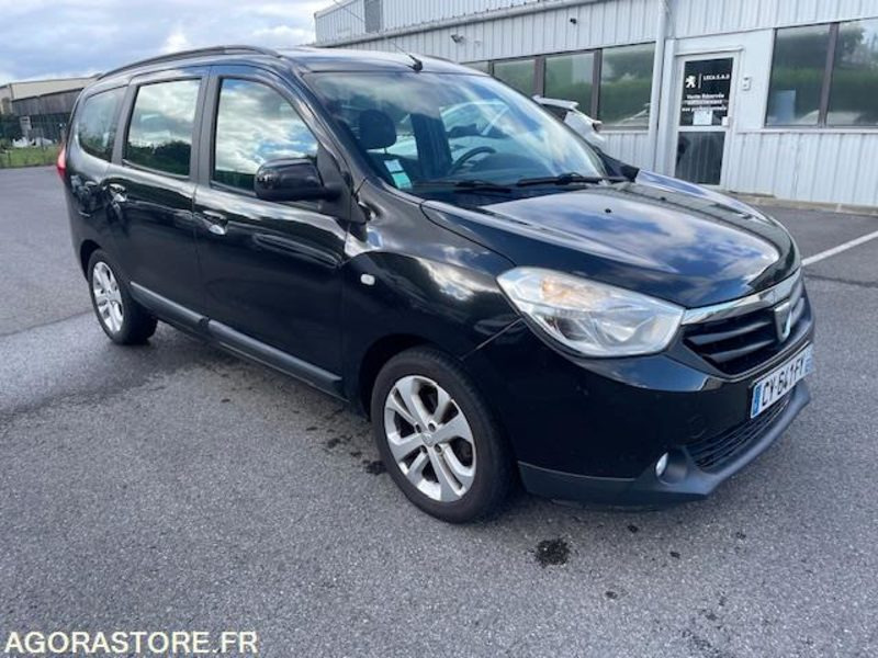 LODGY PRESTIGE 1.2 Tce 115cv. 09/2013. 161100 KM - Personenwagen: afbeelding 4 LODGY PRESTIGE 1.2 Tce 115cv. 09/2013. 161100 KM - Personenwagen: afbeelding 4