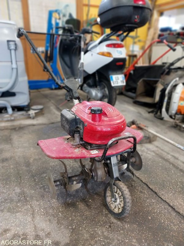 LOT de 2 Motoculteurs / 1 STIHL et 1 Honda F220" - Tuinmachine: afbeelding 5 LOT de 2 Motoculteurs / 1 STIHL et 1 Honda F220" - Tuinmachine: afbeelding 5