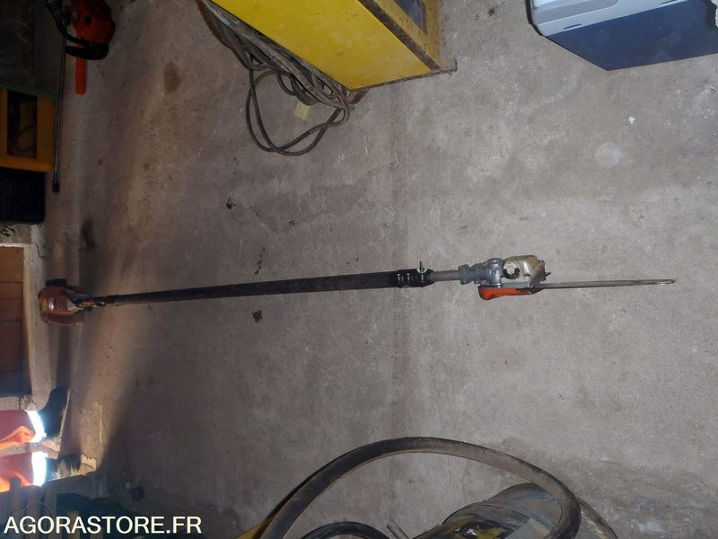 LOTS DE MATERIELS ESPACES VERTS - Tuinmachine: afbeelding 4 LOTS DE MATERIELS ESPACES VERTS - Tuinmachine: afbeelding 4