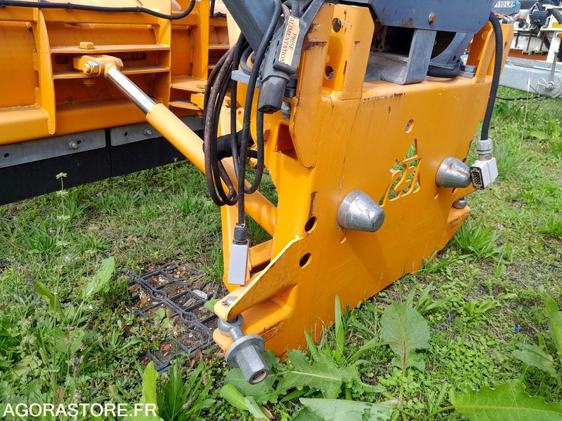 Lame à neige Europe Service Agilo25 (LN062) - Tuinmachine: afbeelding 3 Lame à neige Europe Service Agilo25 (LN062) - Tuinmachine: afbeelding 3