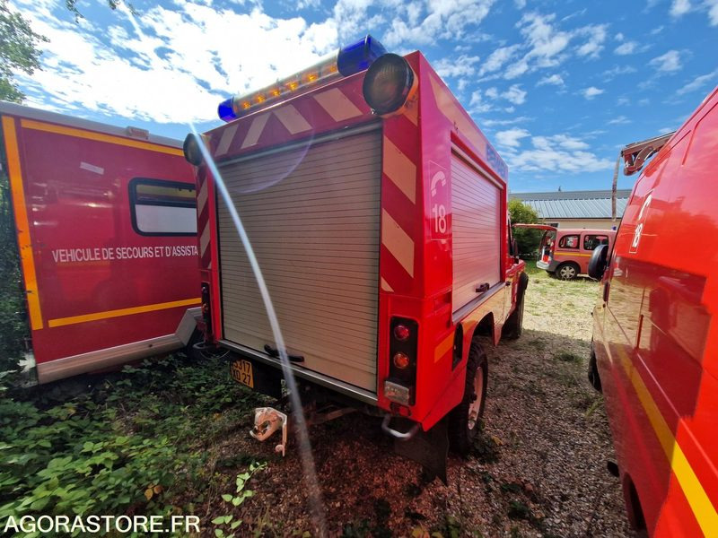 Land Rover Defender - 2001 - 19789- 5317XD27 - SUV: afbeelding 4 Land Rover Defender - 2001 - 19789- 5317XD27 - SUV: afbeelding 4