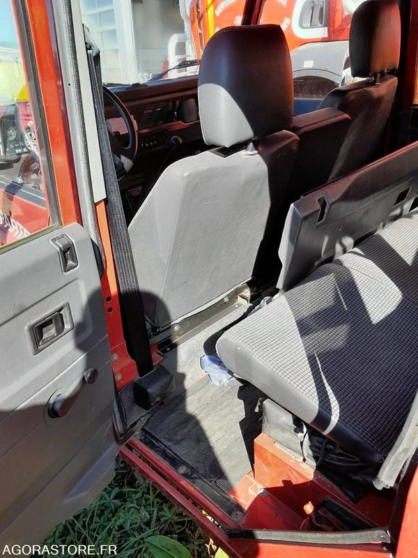 Land rover Défender TDI 130 Pick-up incendie - SUV: afbeelding 5 Land rover Défender TDI 130 Pick-up incendie - SUV: afbeelding 5