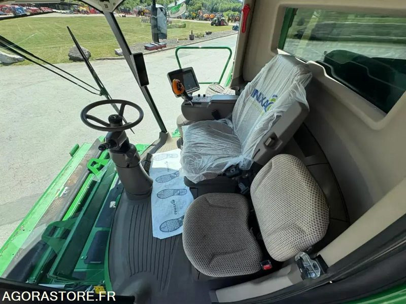 Landbouwmachine MOISSONNEUSE JOHN DEERE T660i - 2020 / 673 HEURES: afbeelding 12 Landbouwmachine MOISSONNEUSE JOHN DEERE T660i - 2020 / 673 HEURES: afbeelding 12