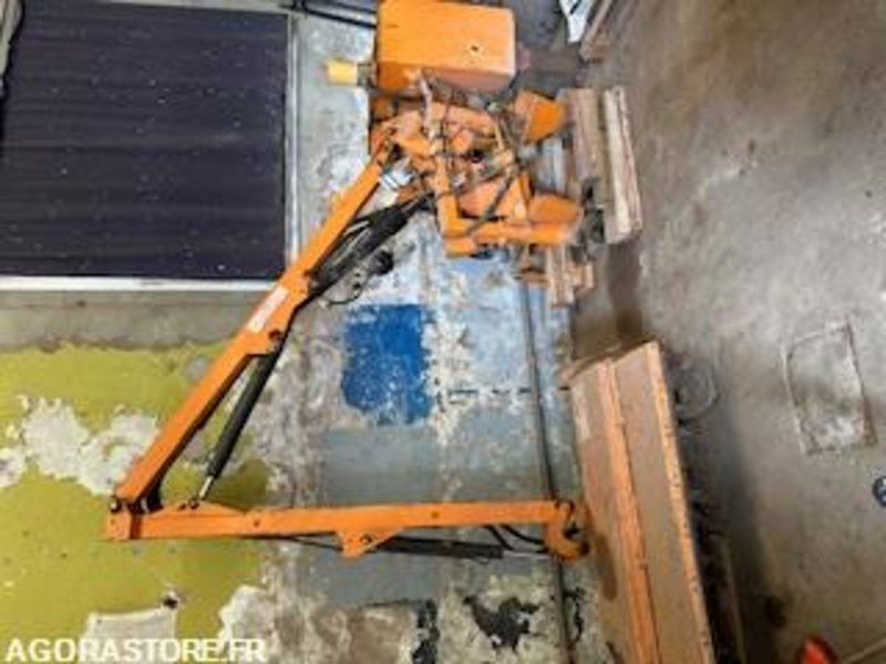Épareuse SMA - Landbouwmachine: afbeelding 1 Épareuse SMA - Landbouwmachine: afbeelding 1