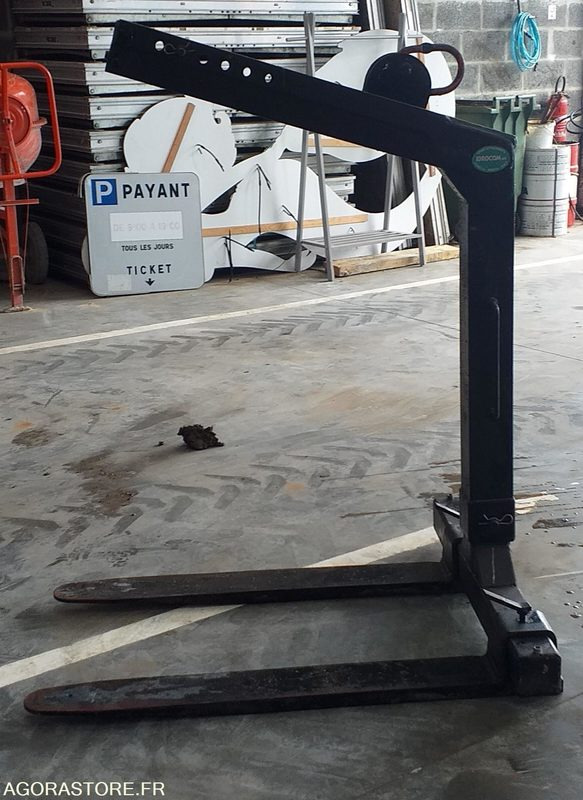 Lève-palette reglable pour camion grue Jamais Servi - Vorken: afbeelding 1 Lève-palette reglable pour camion grue Jamais Servi - Vorken: afbeelding 1