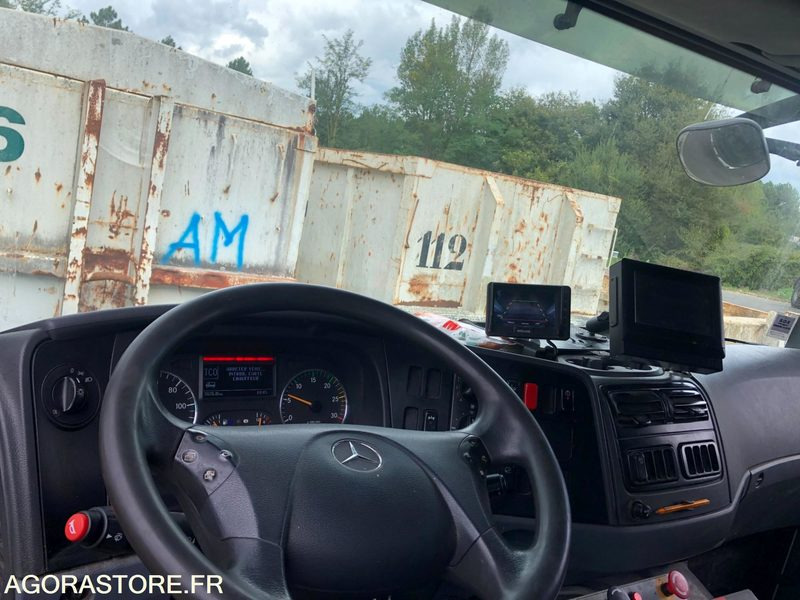 MERCEDES AXOR 26T-21m3 - 287235 kms - 2014 - Vuilniswagen: afbeelding 4 MERCEDES AXOR 26T-21m3 - 287235 kms - 2014 - Vuilniswagen: afbeelding 4