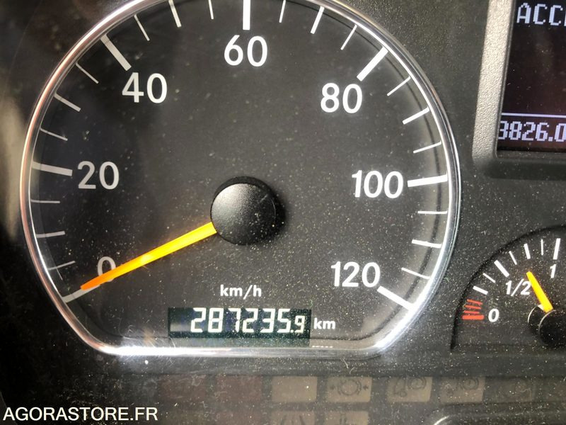 Vuilniswagen MERCEDES AXOR 26T-21m3 - 287235 kms - 2014: afbeelding 9