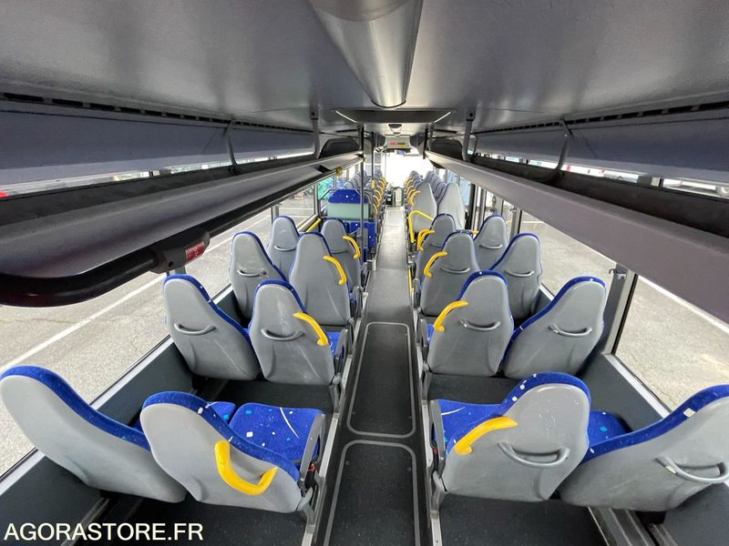 MERCEDES INTOURO 13m N°093019 - Schoolbus: afbeelding 5 MERCEDES INTOURO 13m N°093019 - Schoolbus: afbeelding 5