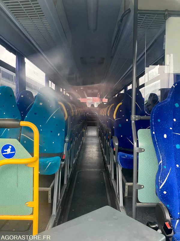 MERCEDES INTOURO 13m N°093326 - Schoolbus: afbeelding 5 MERCEDES INTOURO 13m N°093326 - Schoolbus: afbeelding 5