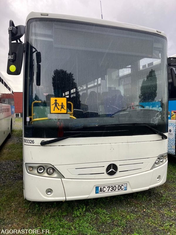 MERCEDES INTOURO 13m N°093326 - Schoolbus: afbeelding 1 MERCEDES INTOURO 13m N°093326 - Schoolbus: afbeelding 1