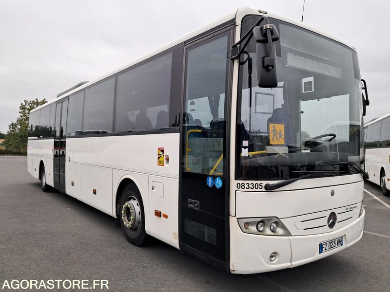 MERCEDES INTOURO N°083305 - Schoolbus: afbeelding 2 MERCEDES INTOURO N°083305 - Schoolbus: afbeelding 2
