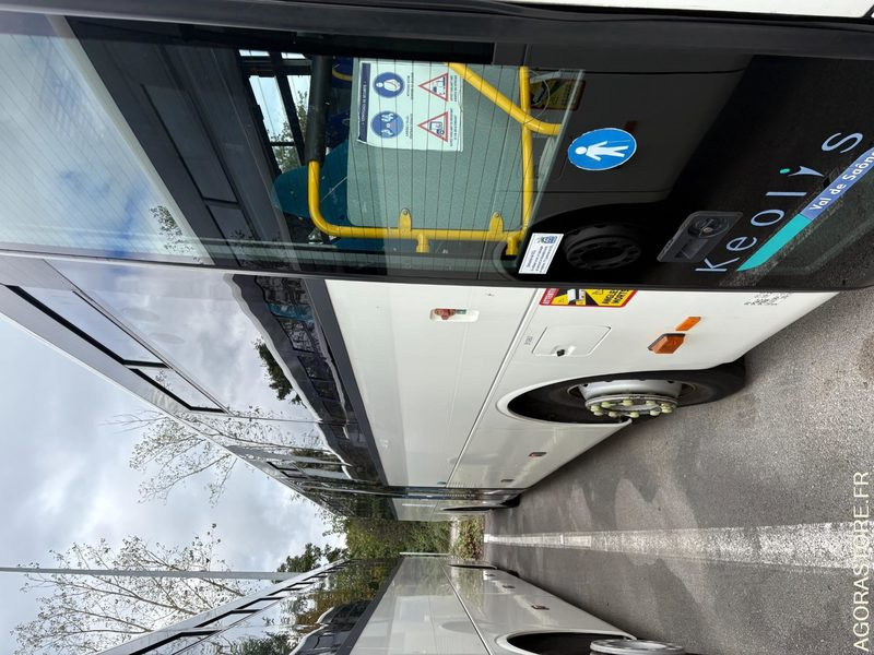 MERCEDES INTOURO N°083359 - Schoolbus: afbeelding 4 MERCEDES INTOURO N°083359 - Schoolbus: afbeelding 4