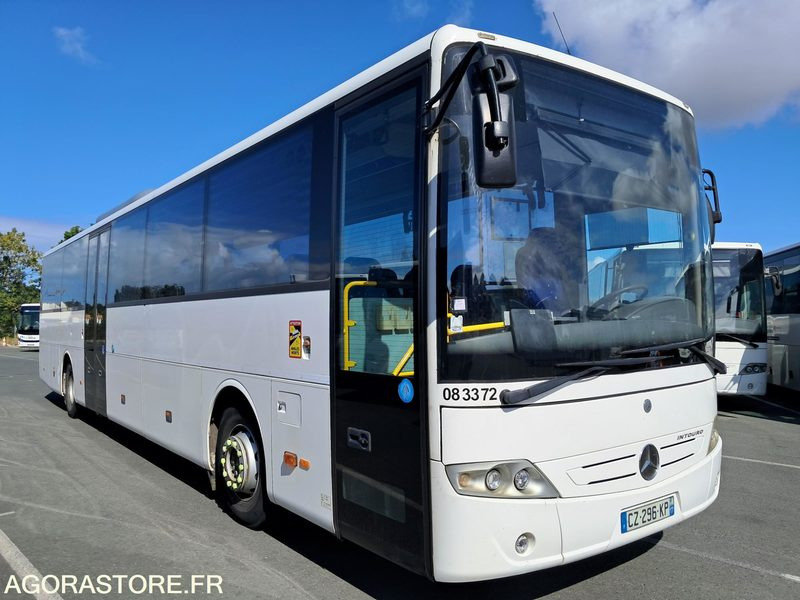 MERCEDES INTOURO N°083372 - Schoolbus: afbeelding 1 MERCEDES INTOURO N°083372 - Schoolbus: afbeelding 1