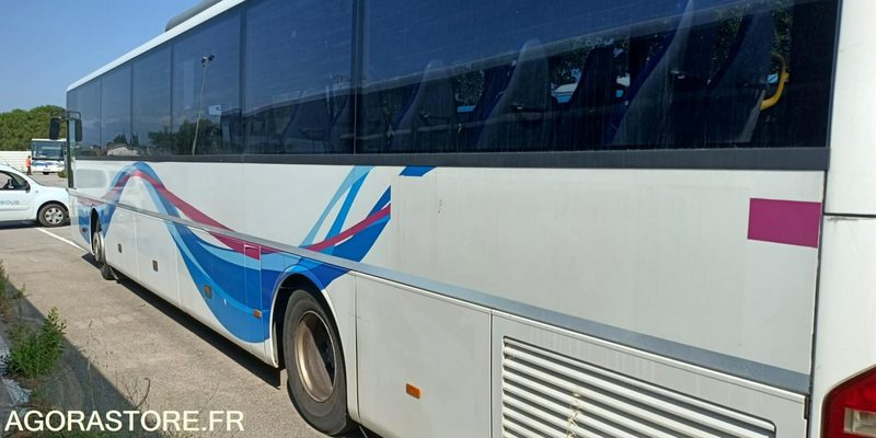 MERCEDES INTOURO N°093029 - Minibus, Personenvervoer: afbeelding 5 MERCEDES INTOURO N°093029 - Minibus, Personenvervoer: afbeelding 5