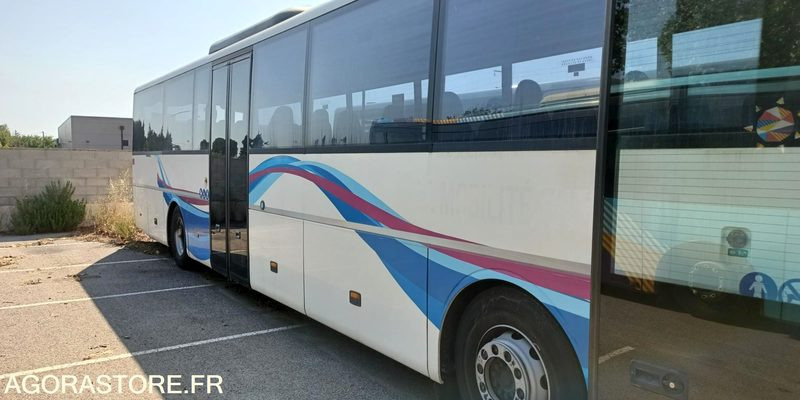 MERCEDES INTOURO N°093029 - Minibus, Personenvervoer: afbeelding 4 MERCEDES INTOURO N°093029 - Minibus, Personenvervoer: afbeelding 4