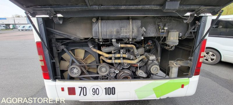 MERCEDES INTOURO N°093147 - Schoolbus: afbeelding 5 MERCEDES INTOURO N°093147 - Schoolbus: afbeelding 5