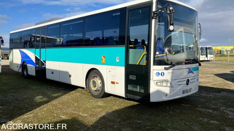 MERCEDES INTOURO N°093253 - Schoolbus: afbeelding 1 MERCEDES INTOURO N°093253 - Schoolbus: afbeelding 1