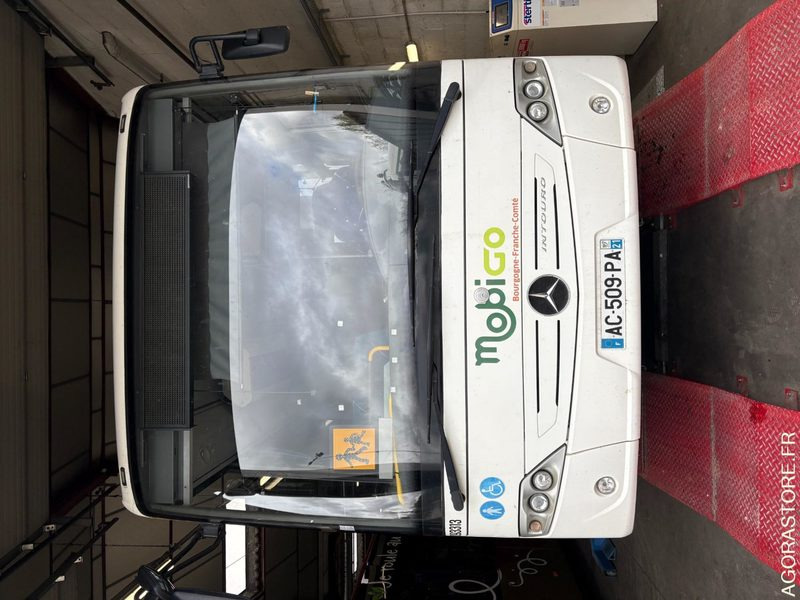 MERCEDES INTOURO N°093313 - Schoolbus: afbeelding 1 MERCEDES INTOURO N°093313 - Schoolbus: afbeelding 1