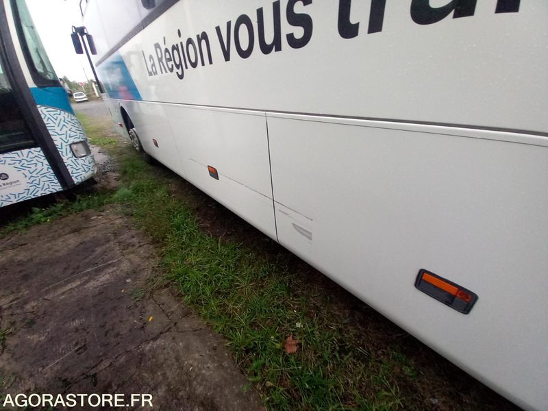 MERCEDES INTOURO N°093327 - Schoolbus: afbeelding 4 MERCEDES INTOURO N°093327 - Schoolbus: afbeelding 4