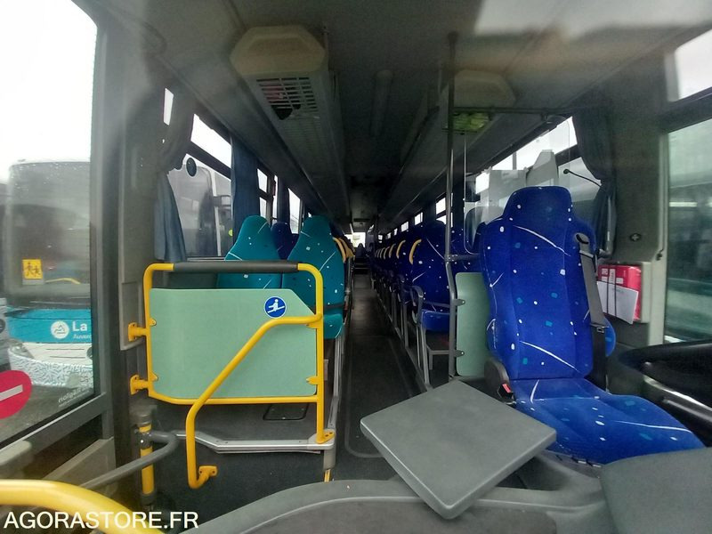 MERCEDES INTOURO N°093327 - Schoolbus: afbeelding 5 MERCEDES INTOURO N°093327 - Schoolbus: afbeelding 5