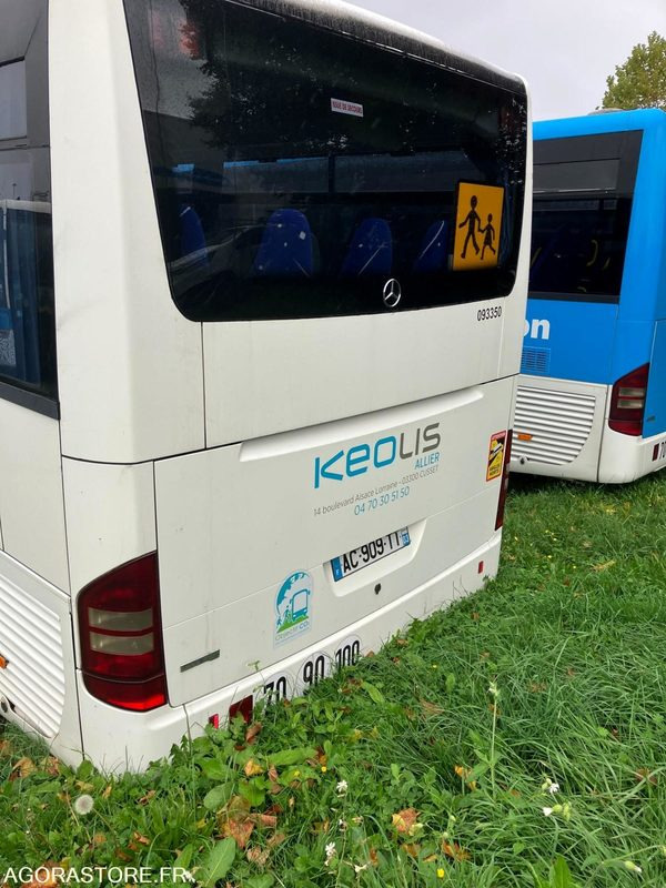 MERCEDES INTOURO N°093350 - Schoolbus: afbeelding 4 MERCEDES INTOURO N°093350 - Schoolbus: afbeelding 4