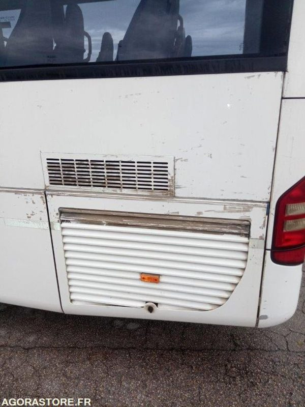 MERCEDES INTOURO N°093357 - Minibus, Personenvervoer: afbeelding 4 MERCEDES INTOURO N°093357 - Minibus, Personenvervoer: afbeelding 4
