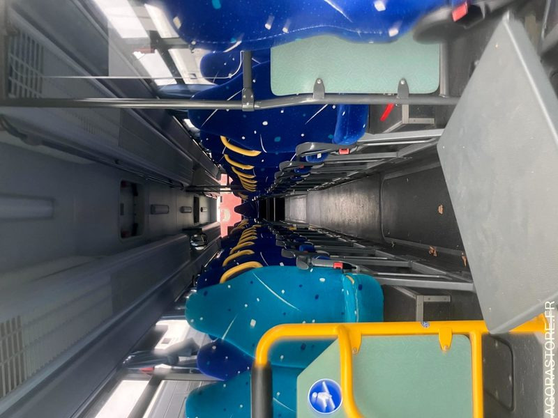 MERCEDES INTOURO N°093359 - Schoolbus: afbeelding 5 MERCEDES INTOURO N°093359 - Schoolbus: afbeelding 5