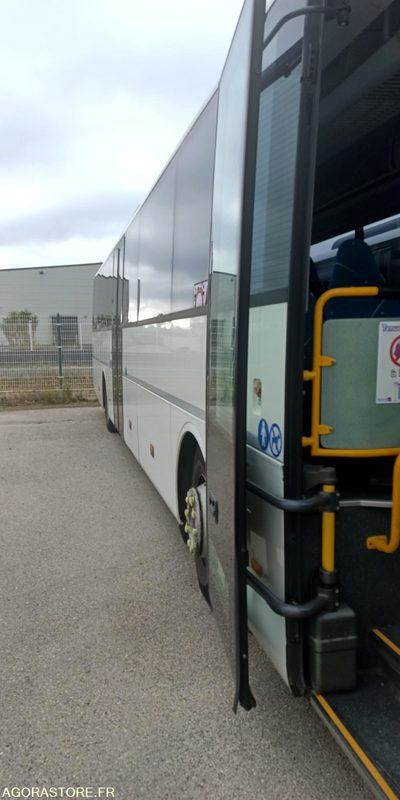 MERCEDES INTOURO N°093361 - Schoolbus: afbeelding 2 MERCEDES INTOURO N°093361 - Schoolbus: afbeelding 2